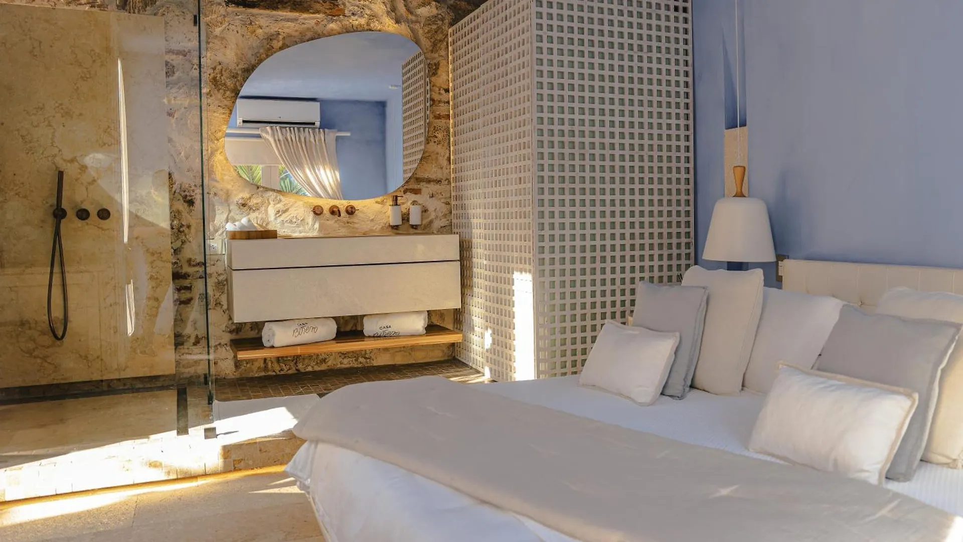 Hotel Casa Santiago Botero Cartagena Colombia